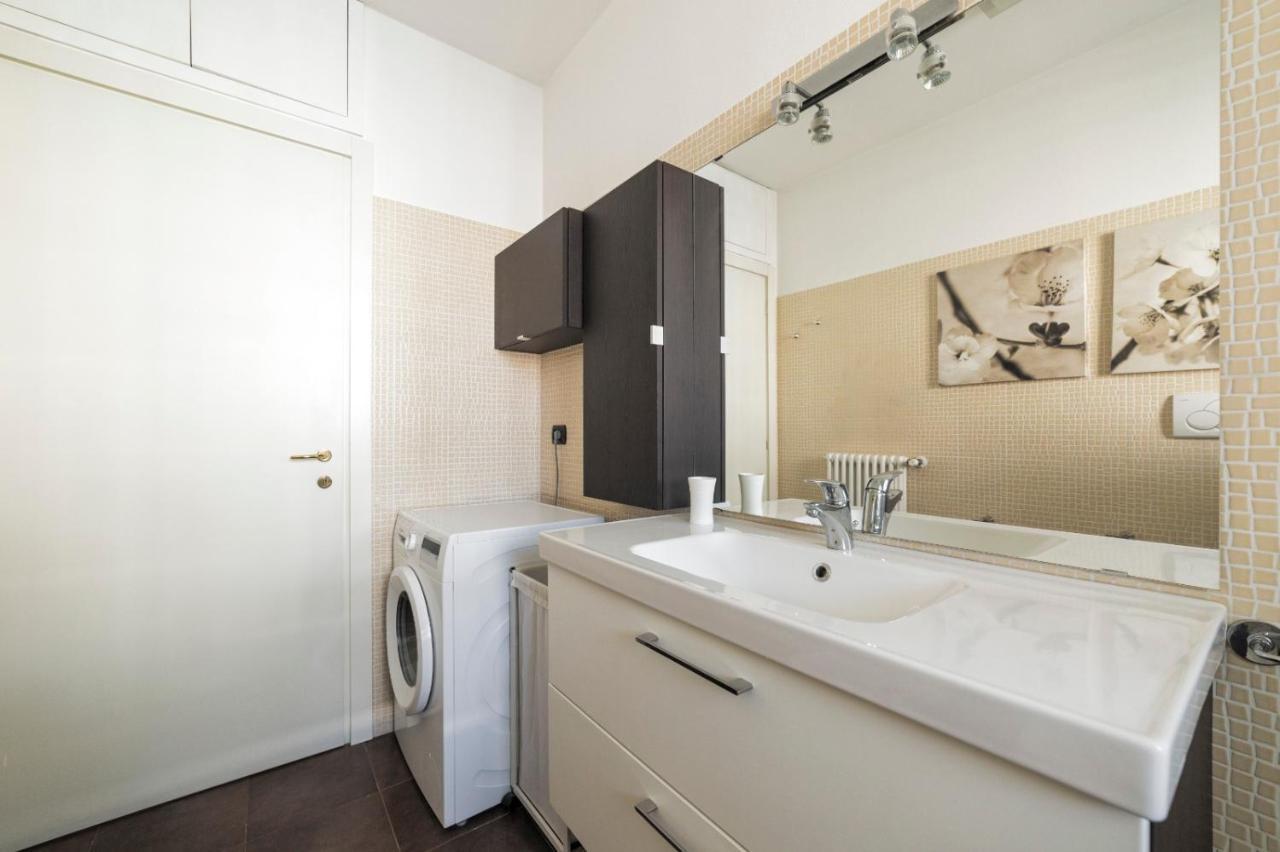 Milano Rogoredo Apartment With Garage Ngoại thất bức ảnh