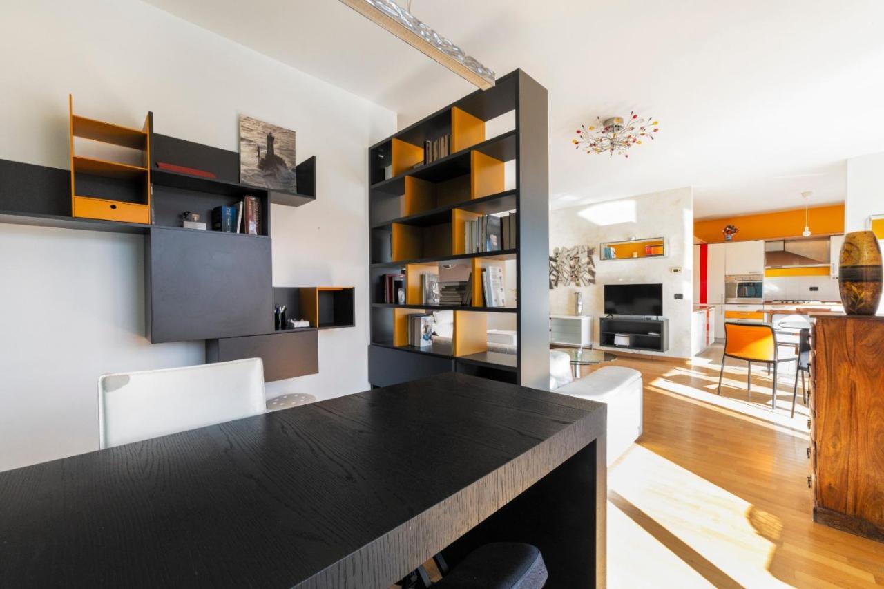 Milano Rogoredo Apartment With Garage Ngoại thất bức ảnh
