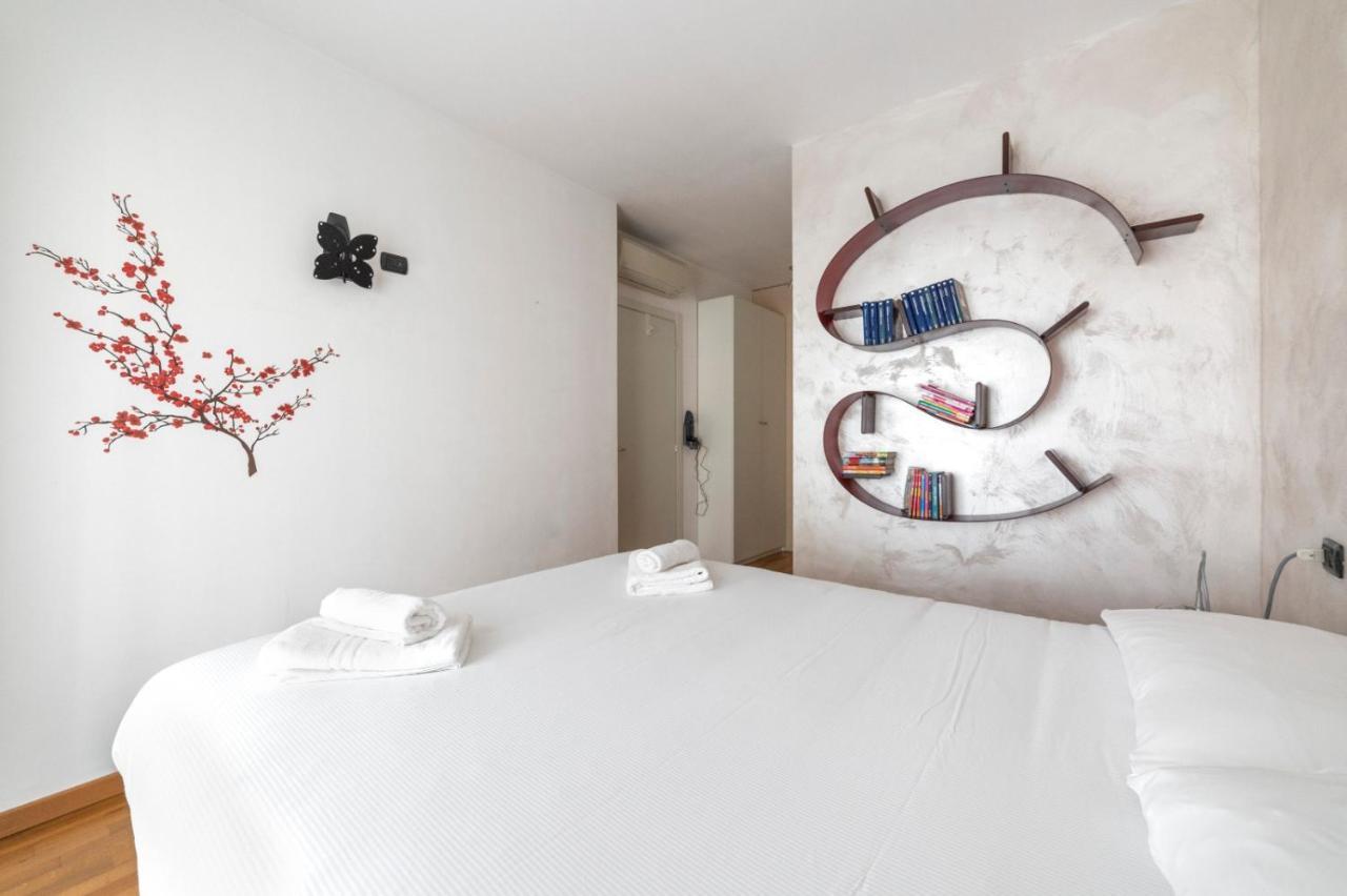 Milano Rogoredo Apartment With Garage Ngoại thất bức ảnh
